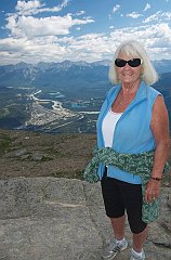 IMGP0839_jenn_top_gondola