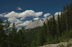 IMGP0958_old_rock_face