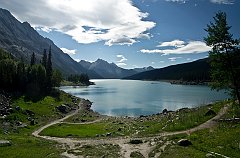 IMGP1011_near_maligne_lake