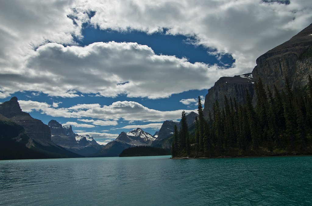 IMGP1044_nr_spirit_isl_maligne_lake