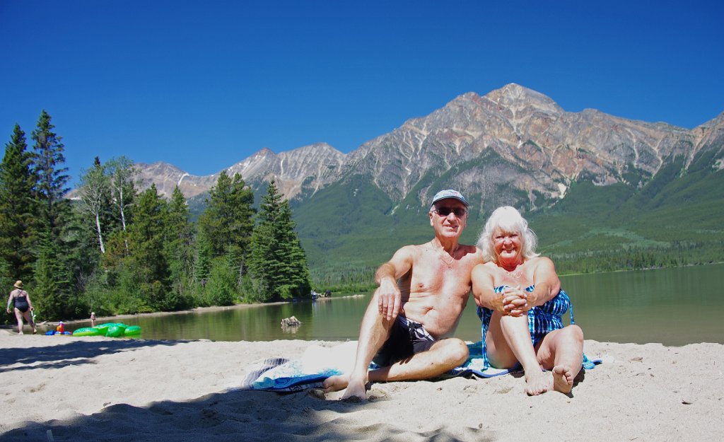 IMGP1285_b&J_pyramid_lake