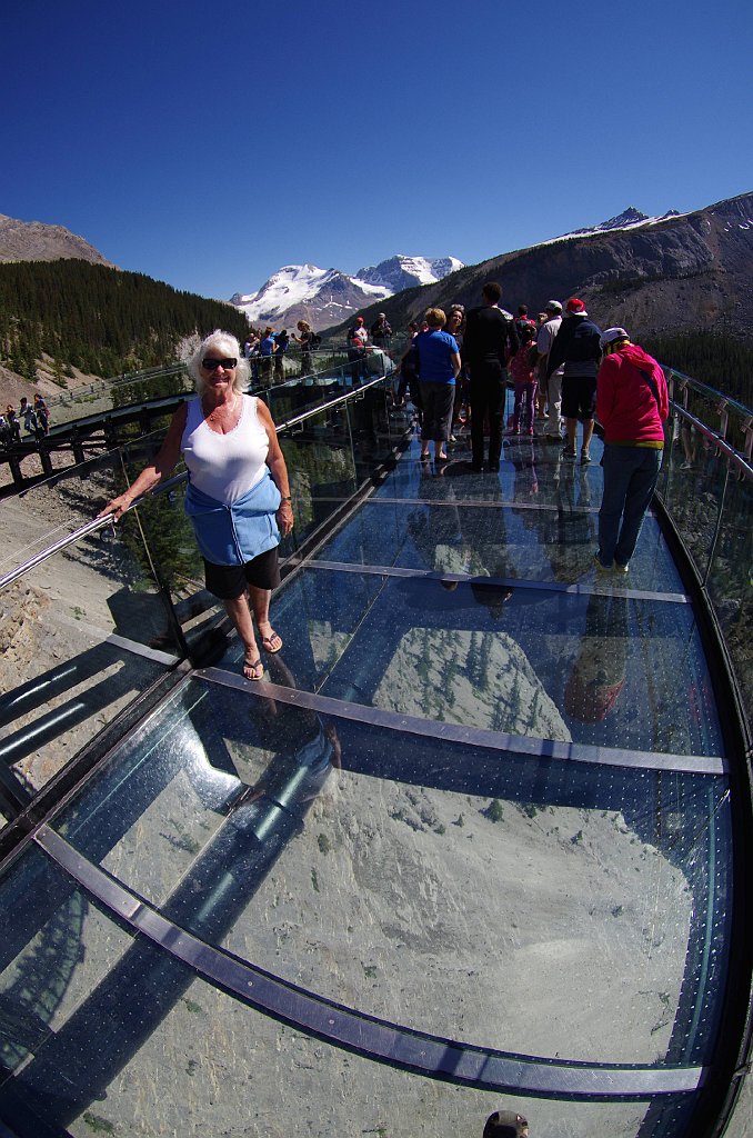 IMGP1403_jennifer_skywalk