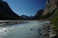 IMGP1537_milkyblue_river